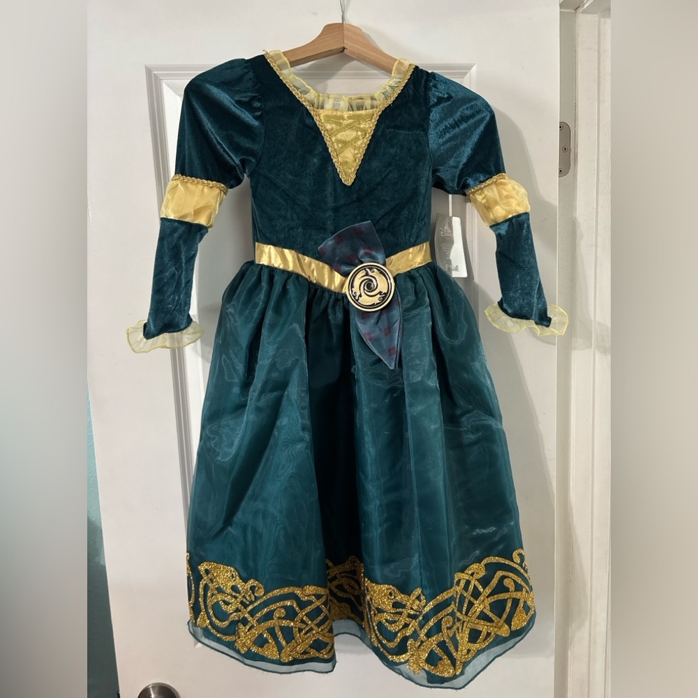 NWT! Disneys Merida dress size 5/6